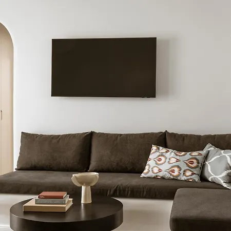 Nero By Nomee Hospitality Group Hotel Imerovigli (Santorini)